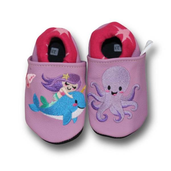 Krabbelschuhe Meerjungfrau auf Delfin